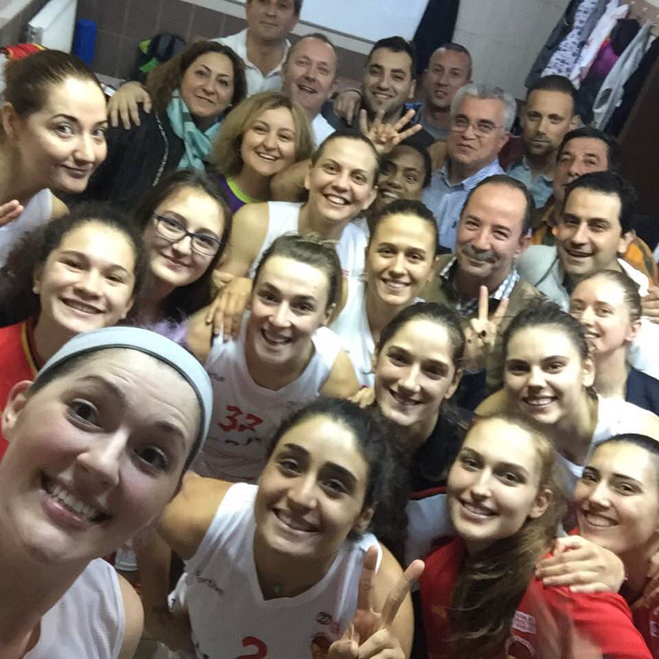 Edirneli kadın basketbolcuların başarısı