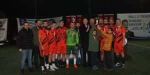 Bu yıl 4’üncüsü gerçekleştirilen Mahalle Ligi Futbol Turnuvası’nın Bandırma ayağı final maçlarıyla tamamlandı